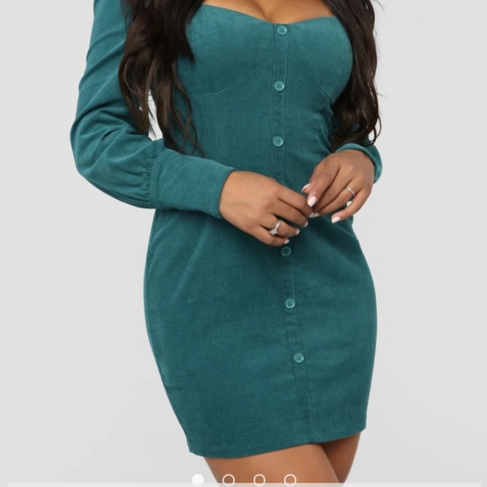 Brand new off the shoulders dress (teal)